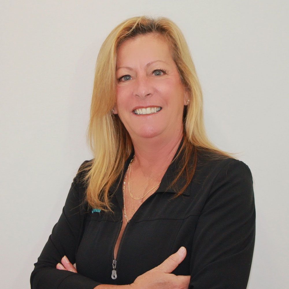 photo-equipe-lynda. photo-equipe-lynda.